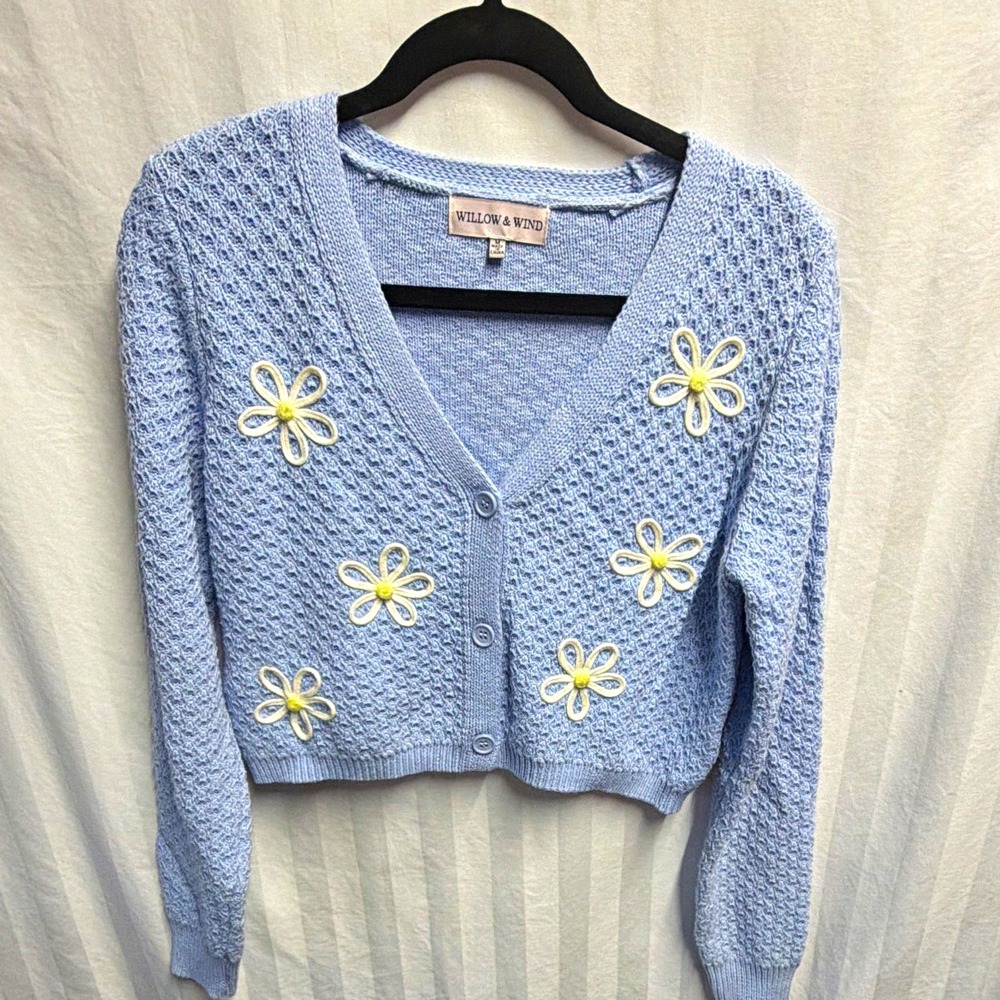 Willow & Wind Women's Cardigan Sweater M Blue Cable Knit V-Neck Floral Button
